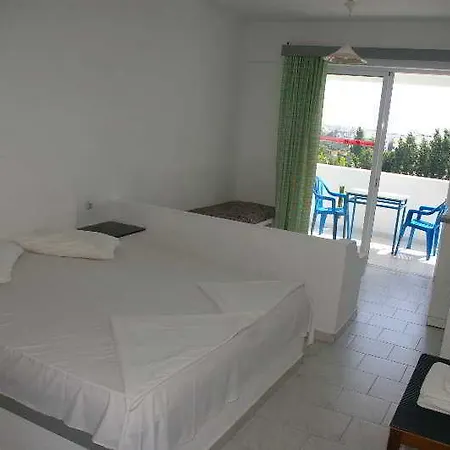 Apartment Kardamos *